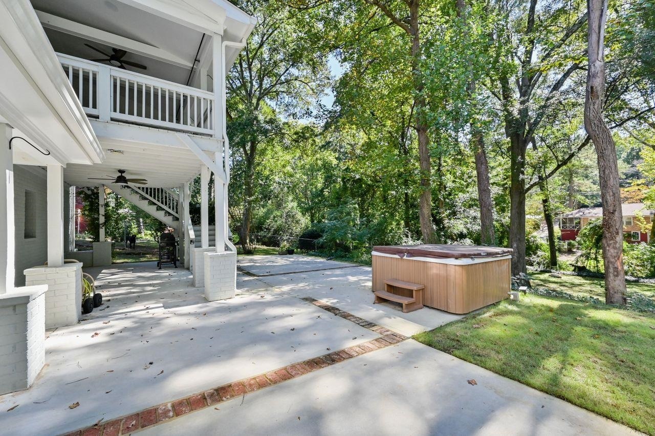 Pine Hills - Buckhead - Residential