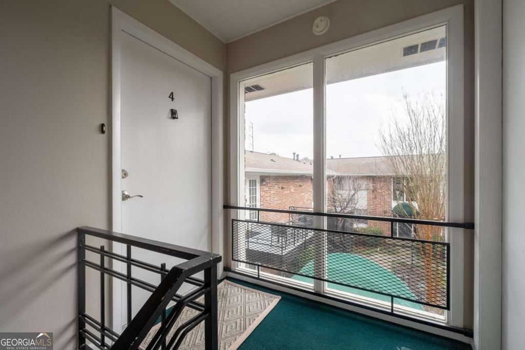 Photo of 4266 Roswell Road NE #E4, Atlanta, GA 30342 (MLS # 10700191)