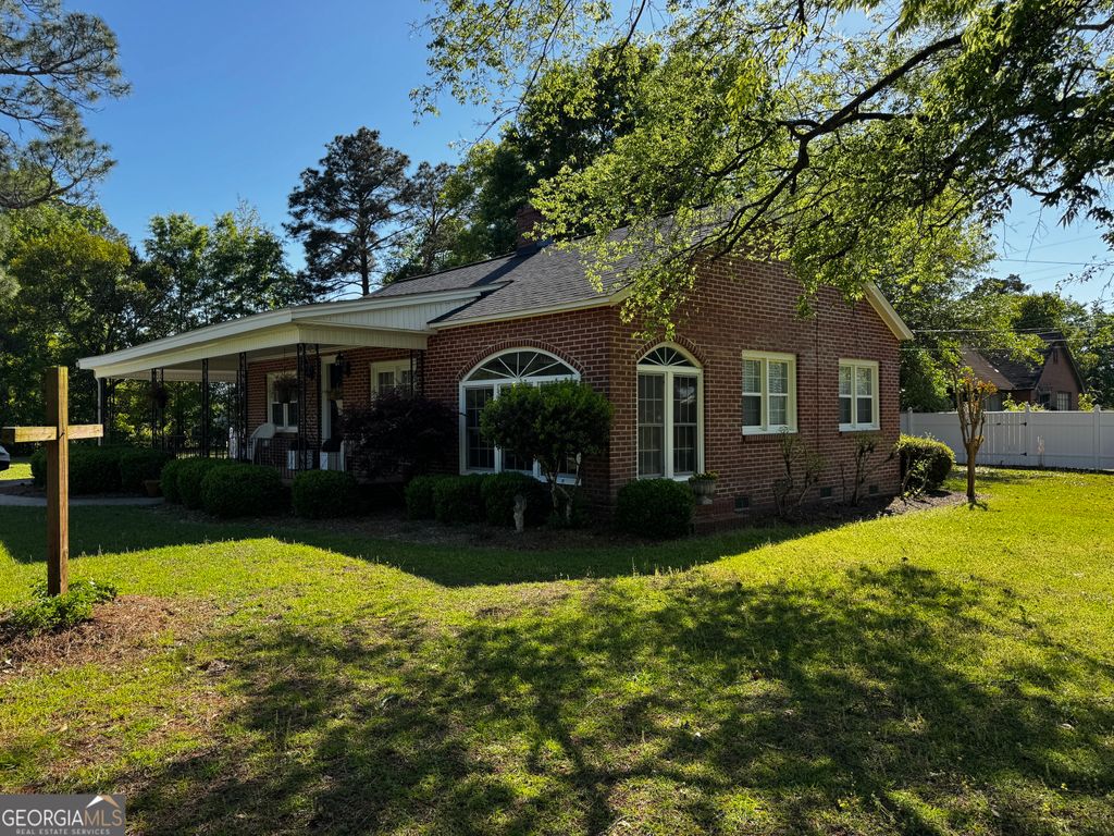 Photo of 12 Forest Avenue, Butler, GA 31006 (MLS # 10730188)