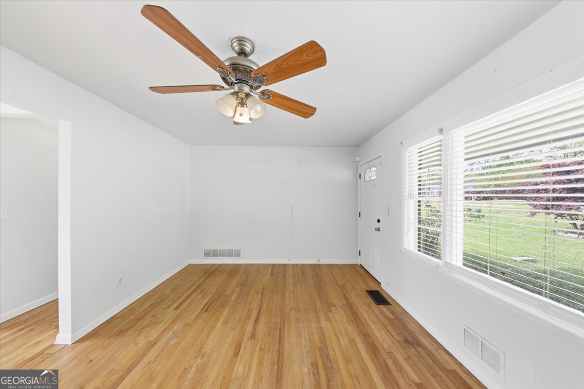 5179 Laurel CIR