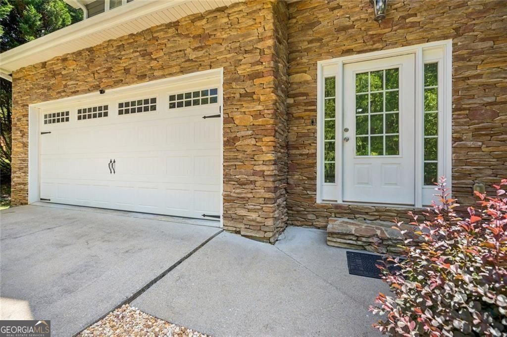 88 Meadow Crest DR