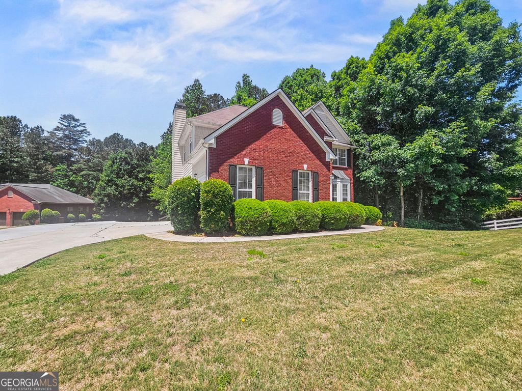 Photo of 10 S Links Drive, Covington, GA 30014 (MLS # 10767429)