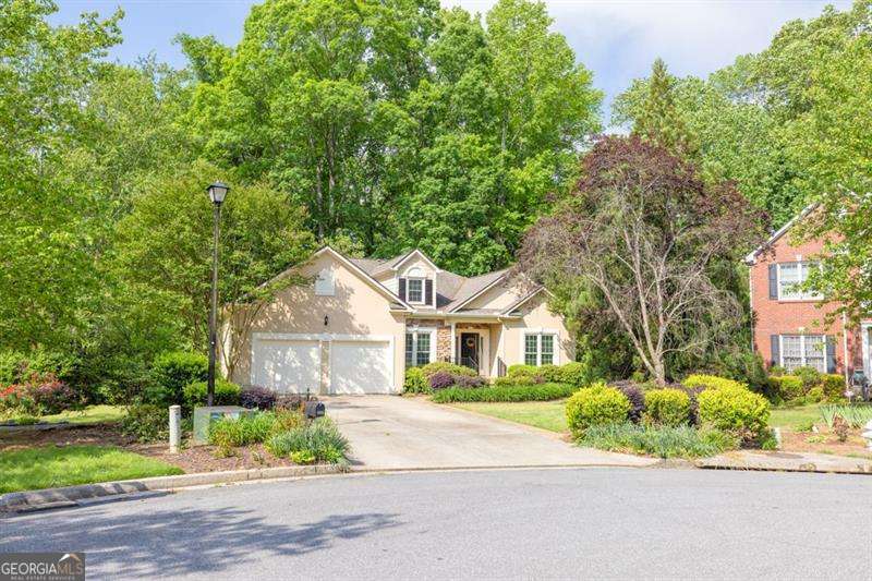 2825 HARBOR COVE CT