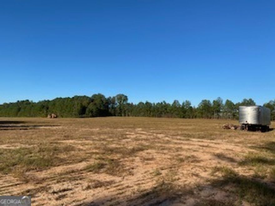 59.99 acres zoned M1 in the city of Monroe.  Mostly level with all utilities available.  Great for a large storage facility.