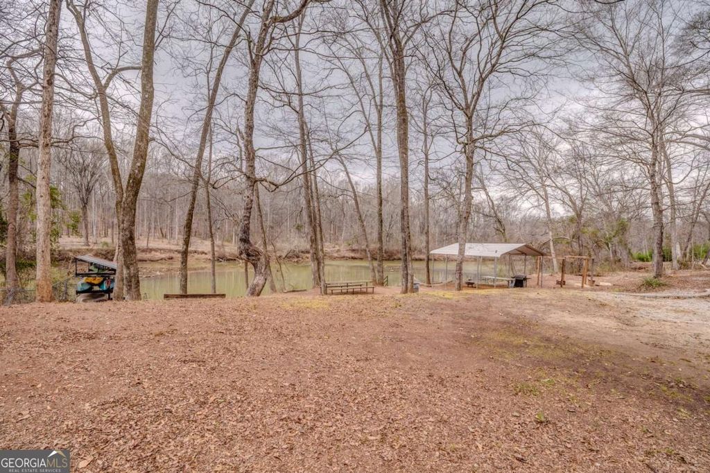 Photo of 42 River Oaks Drive SW, Cartersville, GA 30120 (MLS # 10697381)
