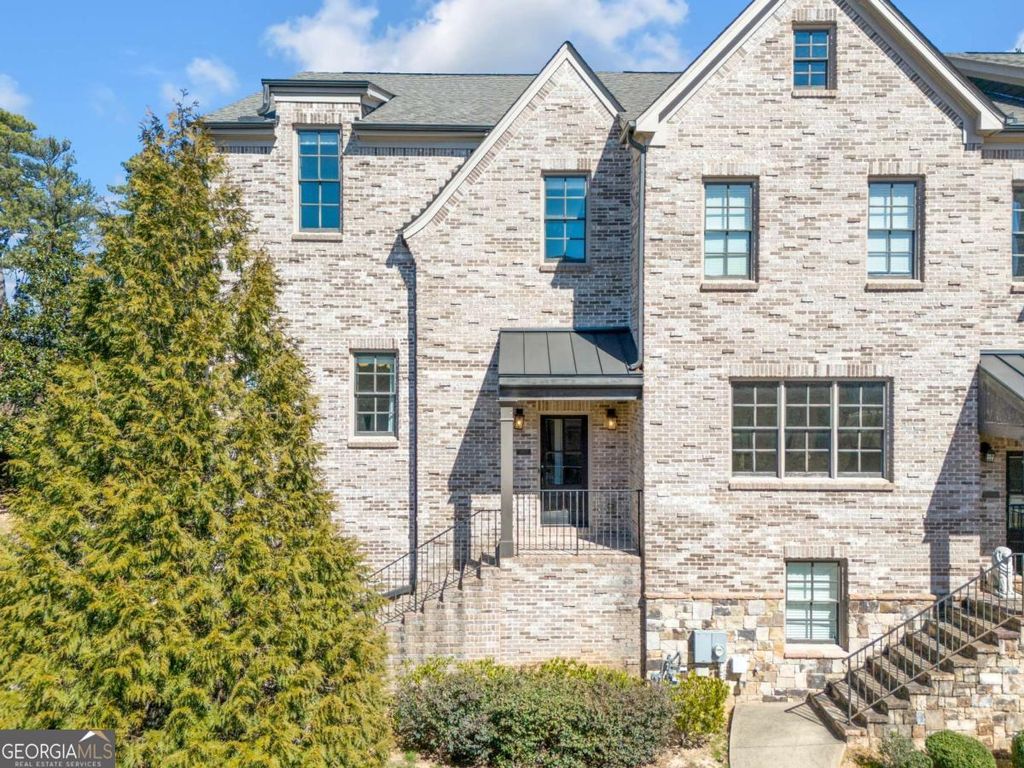 Photo of 2850 STONEHALL Court SE, Smyrna, GA 30080 (MLS # 10684997)