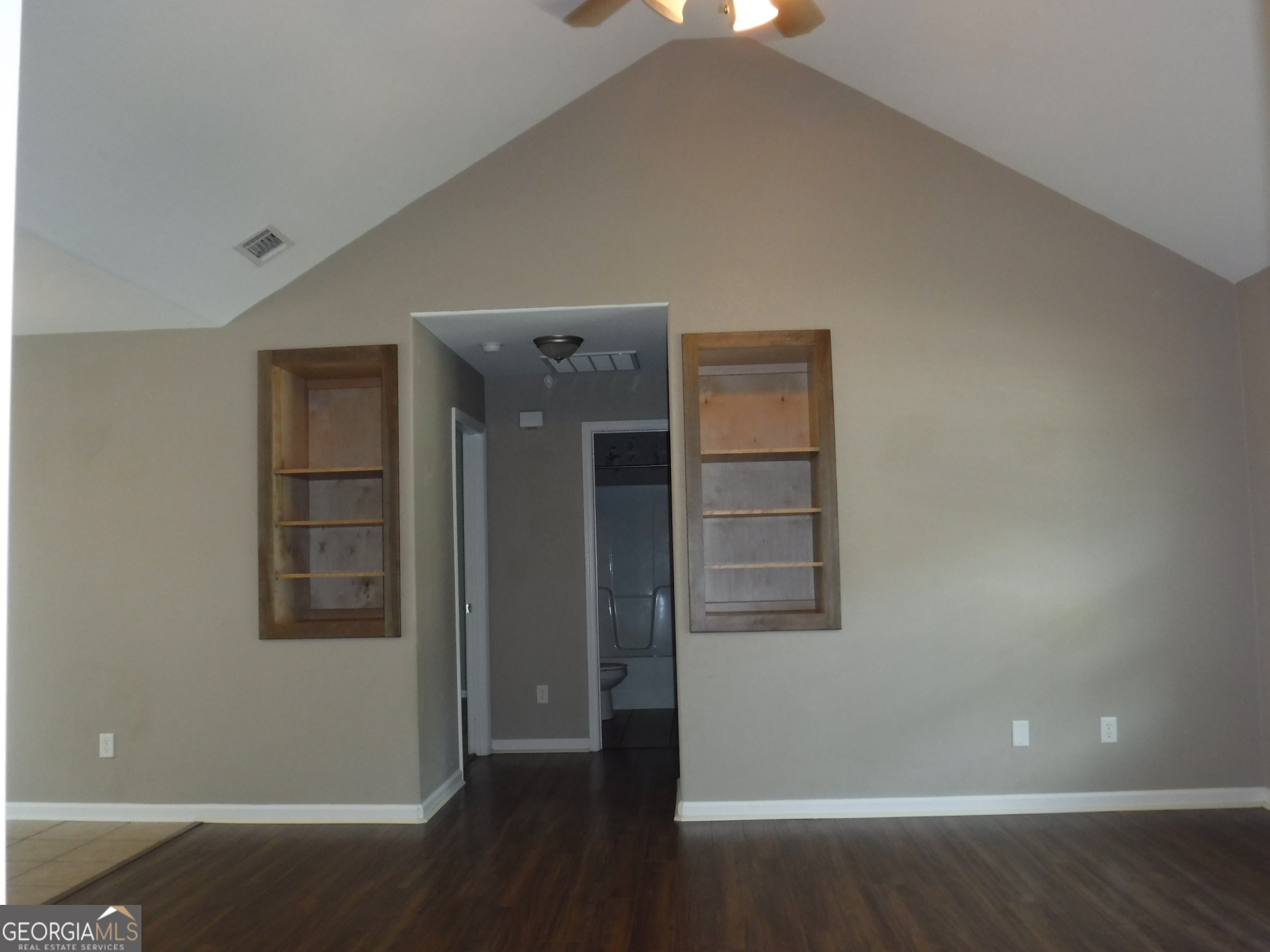 3575 Beulah CIR