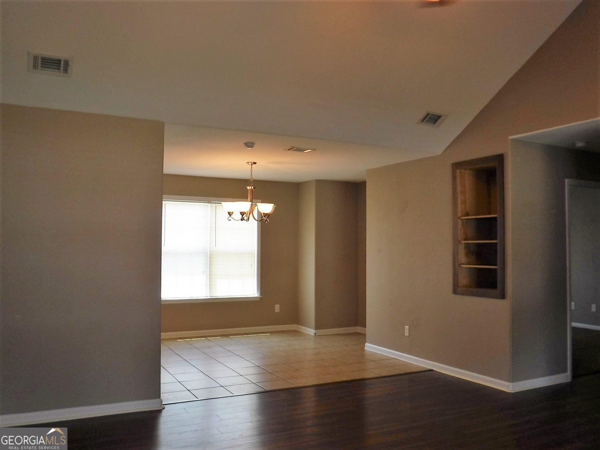 3575 Beulah CIR