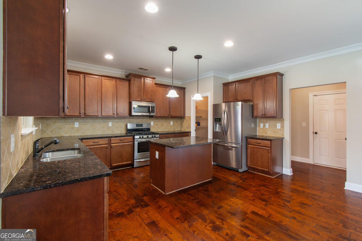 Cumming, Georgia 30040, United States, 4 Bedrooms Bedrooms, ,4 BathroomsBathrooms,Residential,Active,116018