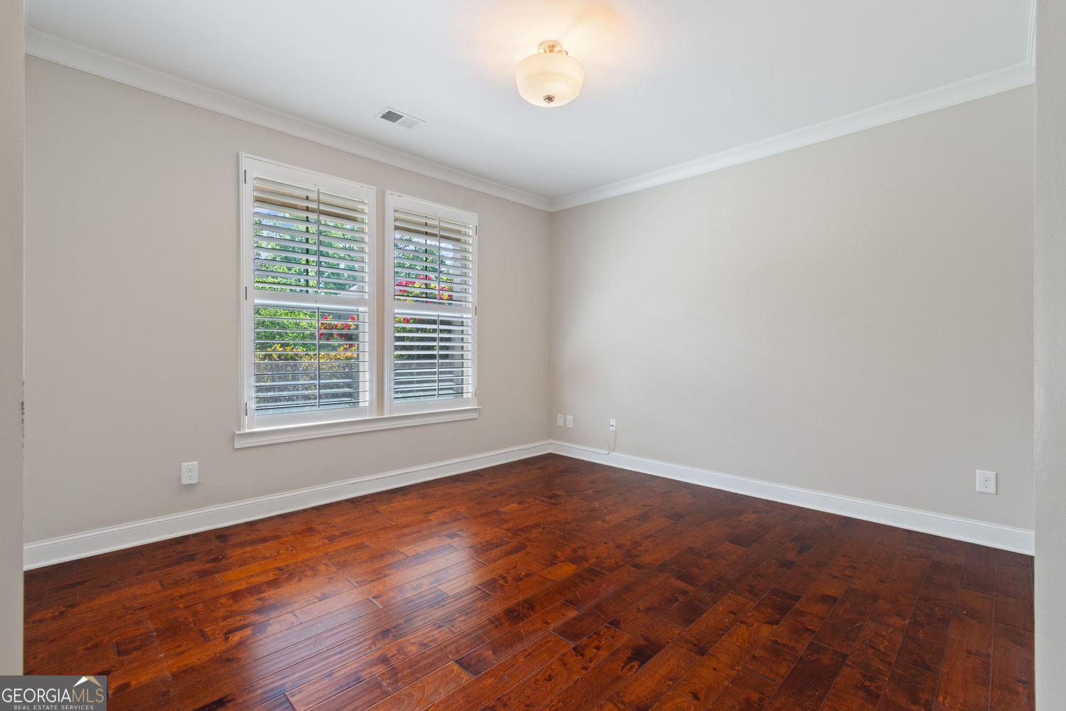 Cumming, Georgia 30040, United States, 4 Bedrooms Bedrooms, ,4 BathroomsBathrooms,Residential,Active,116018