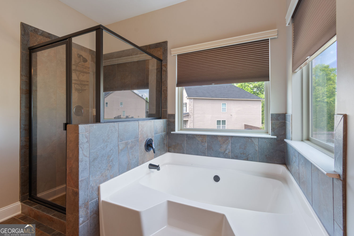 Cumming, Georgia 30040, United States, 4 Bedrooms Bedrooms, ,4 BathroomsBathrooms,Residential,Active,116018