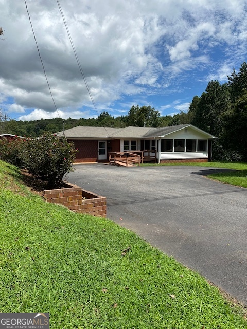 1323 Cavender Creek RD