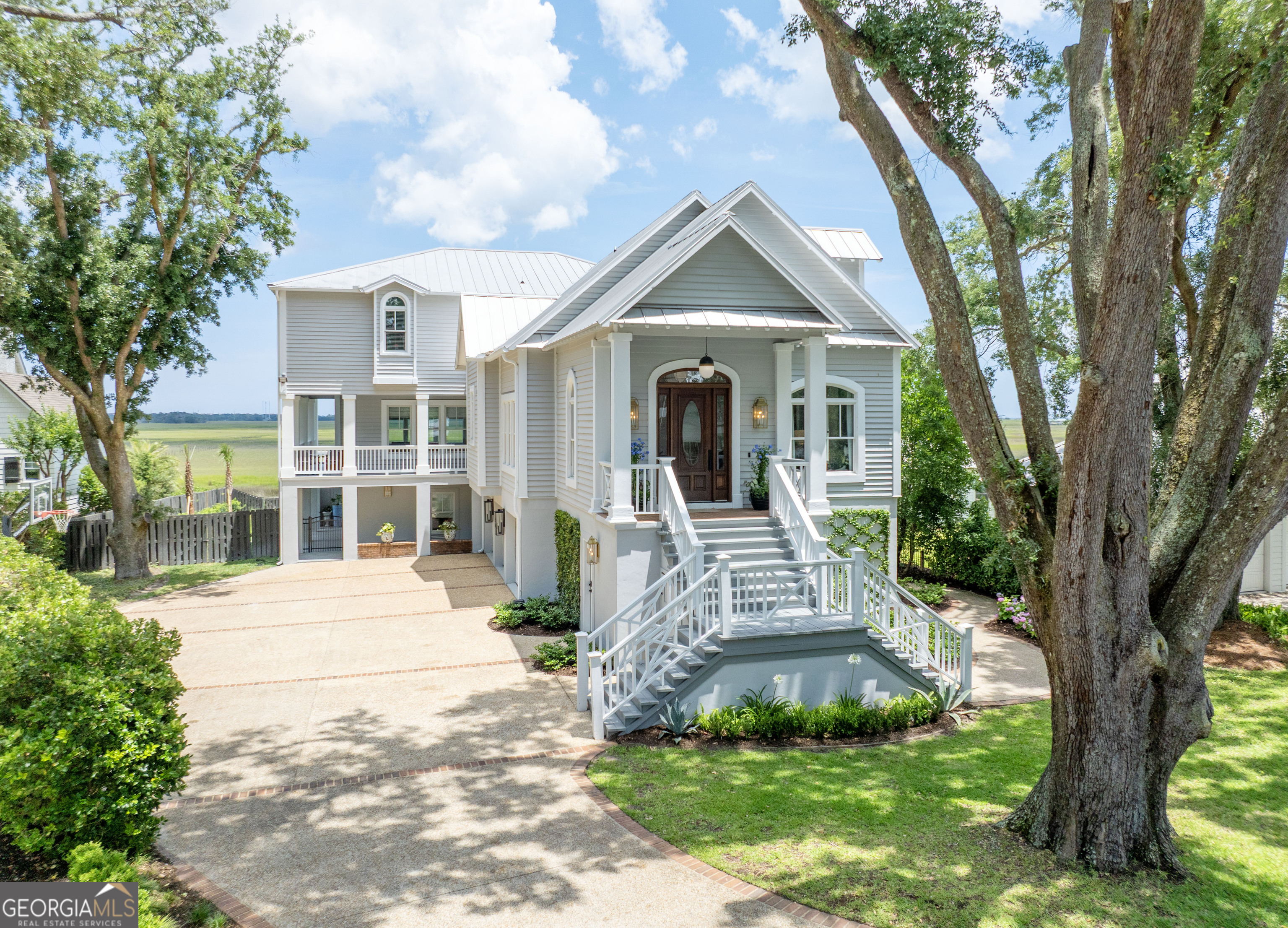 50 Frederica Oaks LN