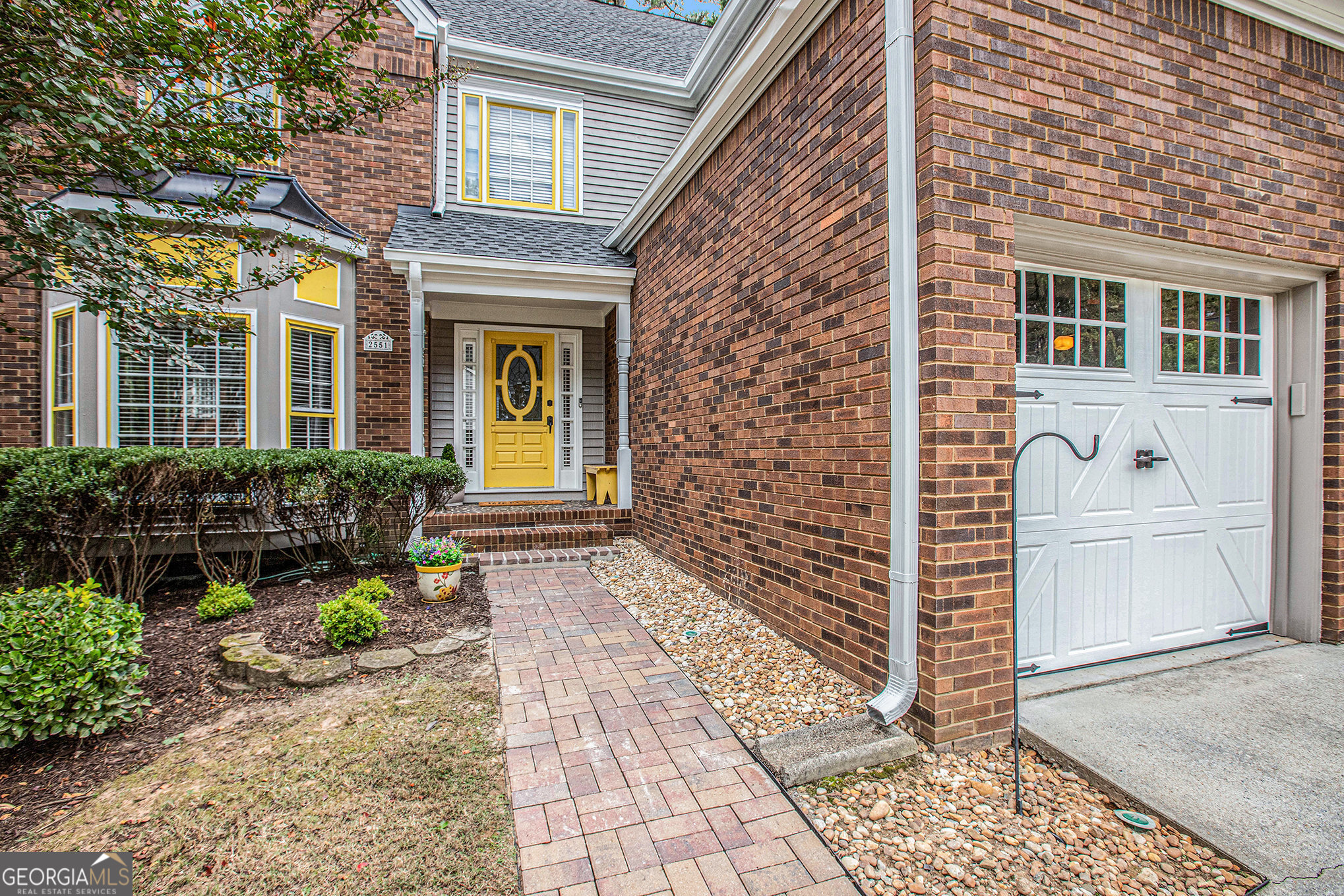 2551 Briers North DR