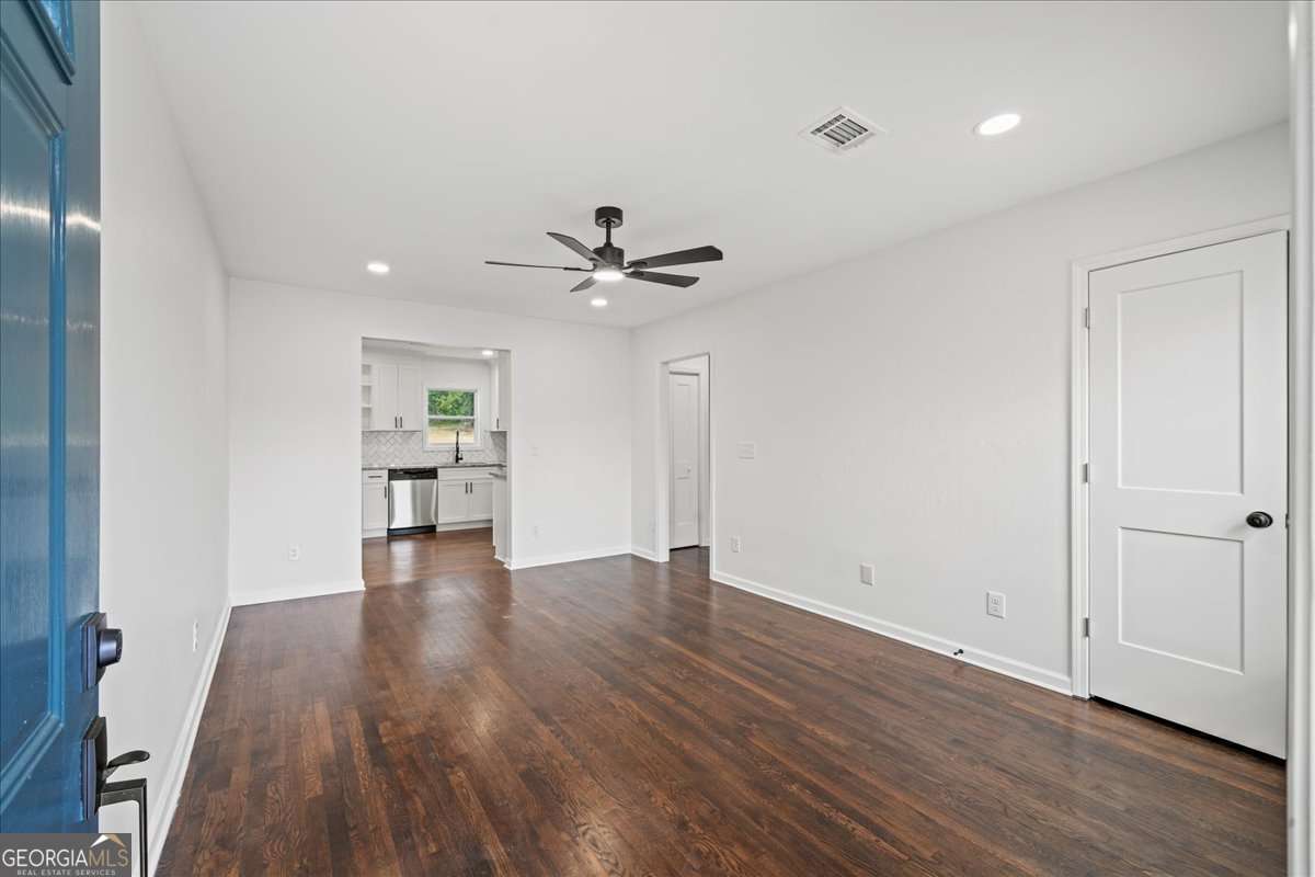 Claymroe Inc's - Residential Income