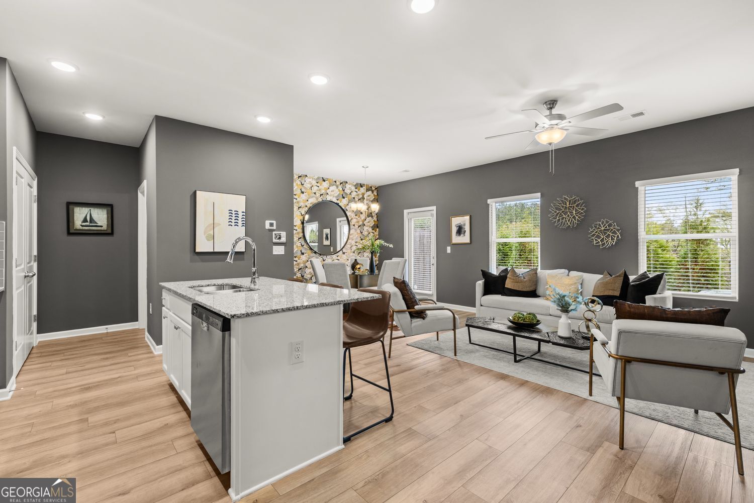 292 Epping ST 24
