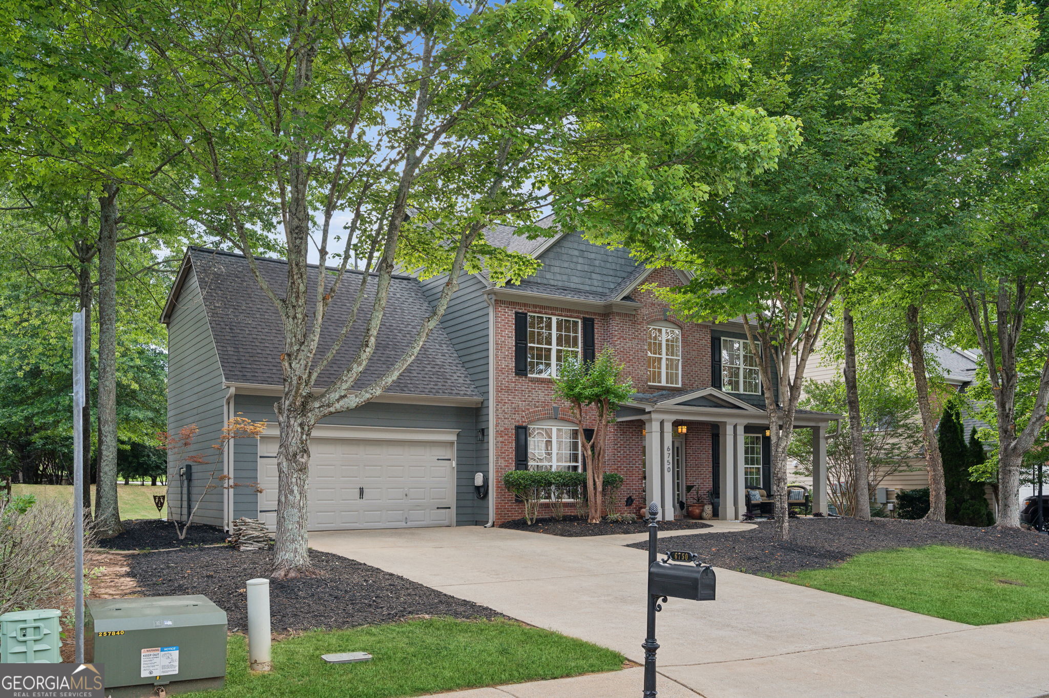 River Falls - Residential