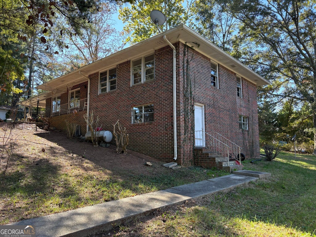 Photo of 528 Robertson Circle, Tallapoosa, GA 30176 (MLS # 10880360)