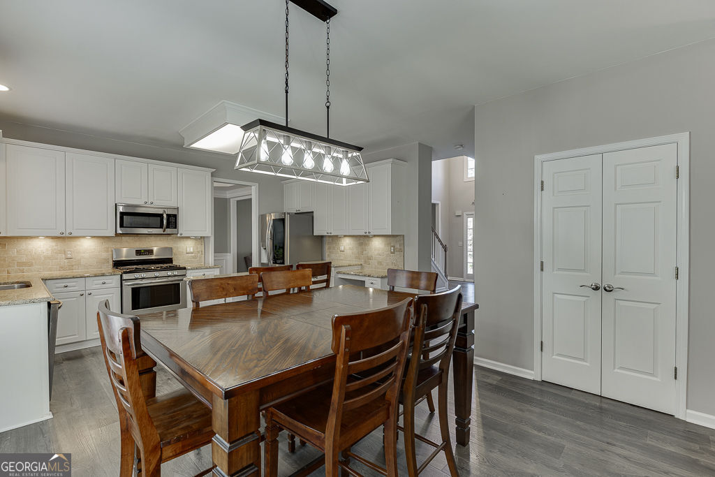 HAMPTON PARK - Residential