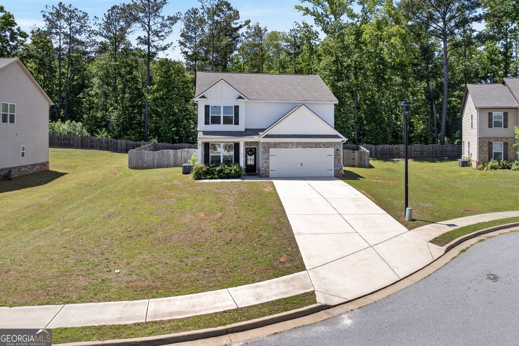 Photo of 236 Sophie Circle, Locust Grove, GA 30248 (MLS # 10775273)