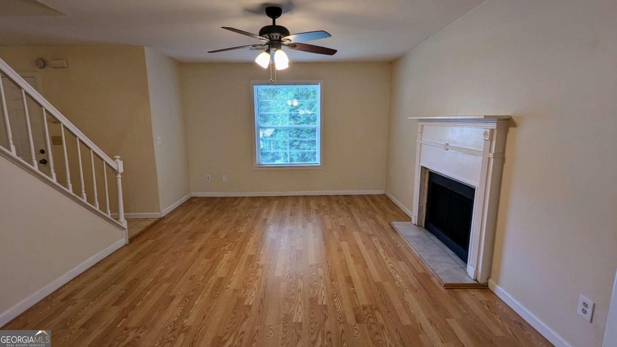 4927 Millstone WALK