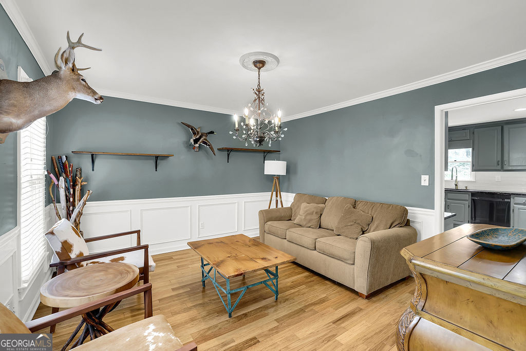 1515 Brookcliff CIR