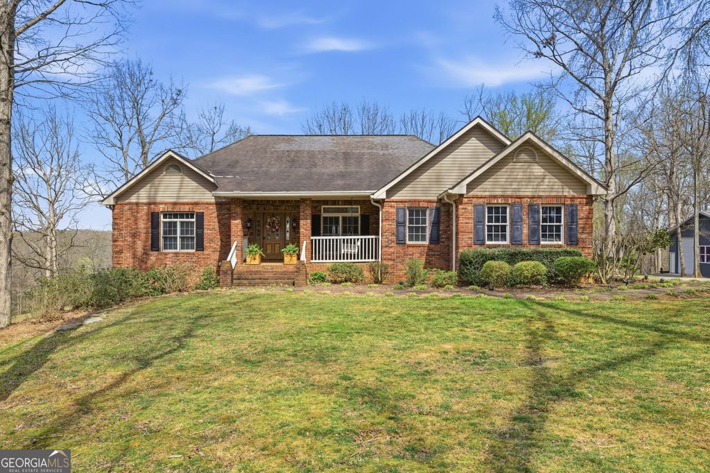 Photo of 401 Herrin Road, Cornelia, GA 30531 (MLS # 10766370)