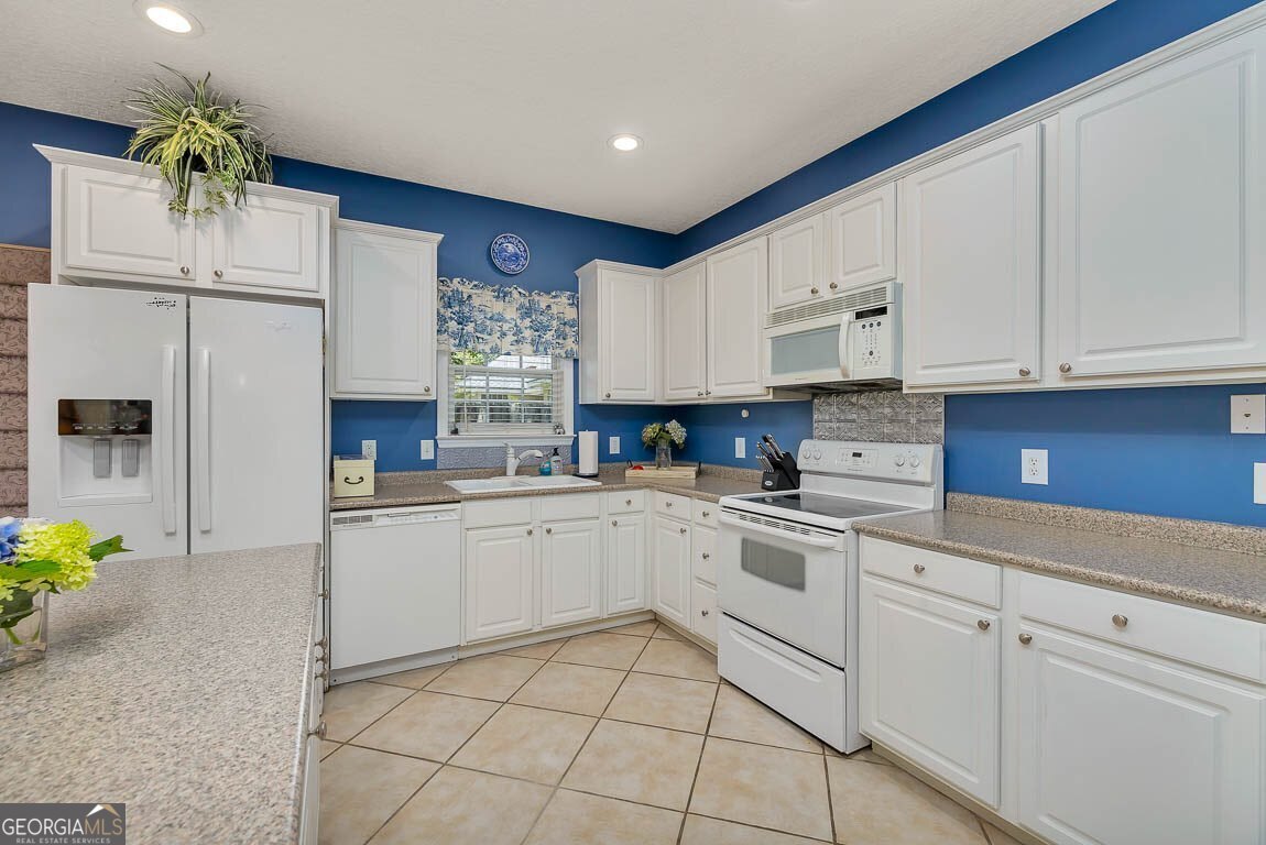 21 Hardwood Forest CIR