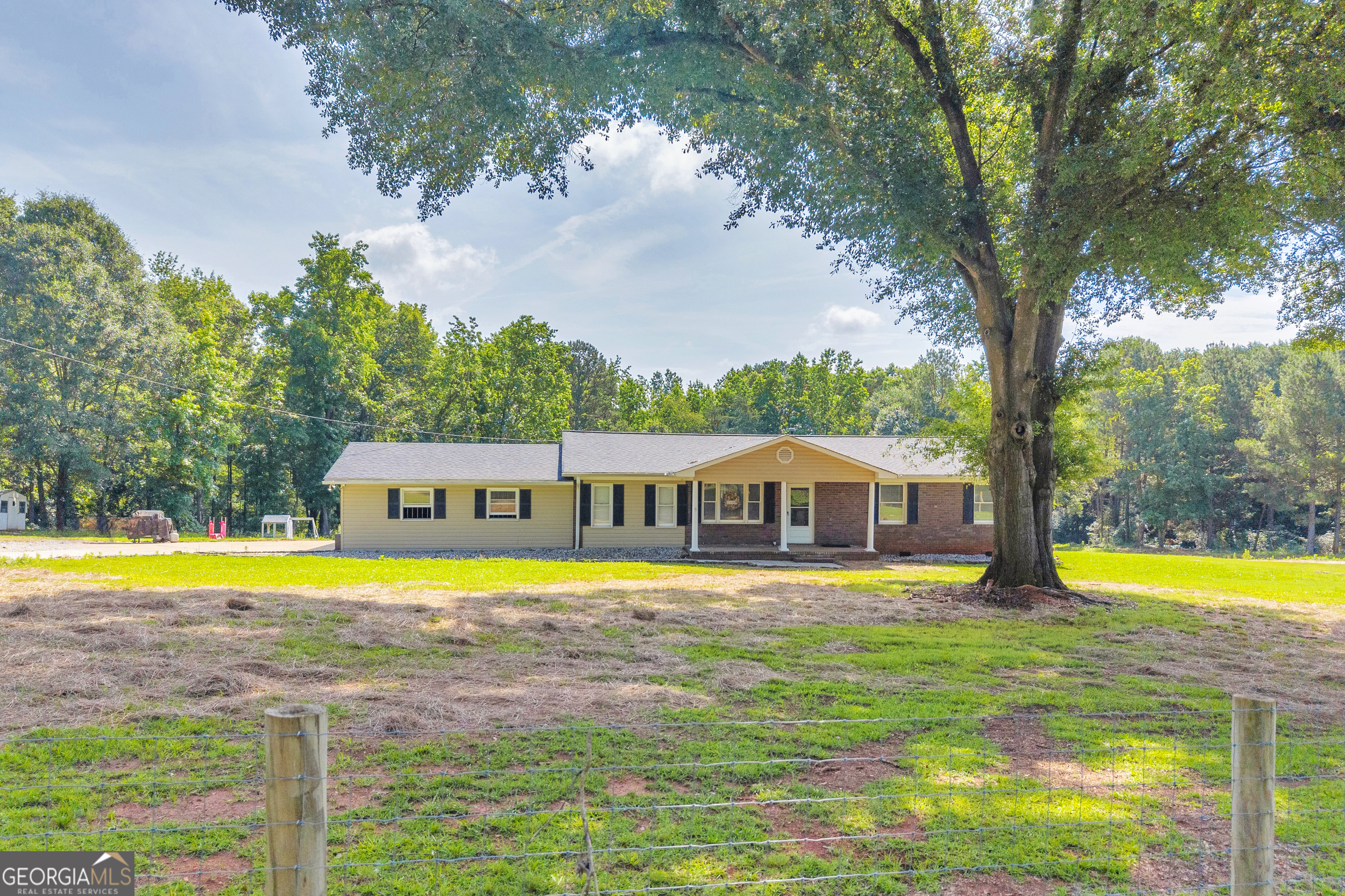 2000 Cawthon Davis Rd