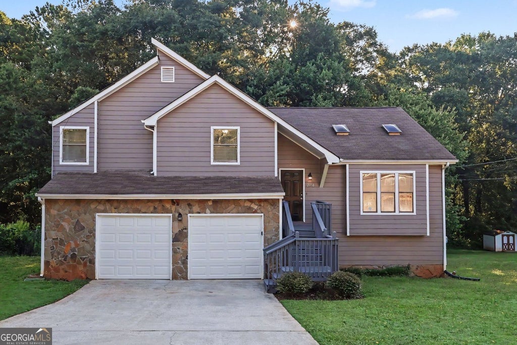 Photo of 2978 Harlow Lane, Decatur, GA 30034 (MLS # 10810089)