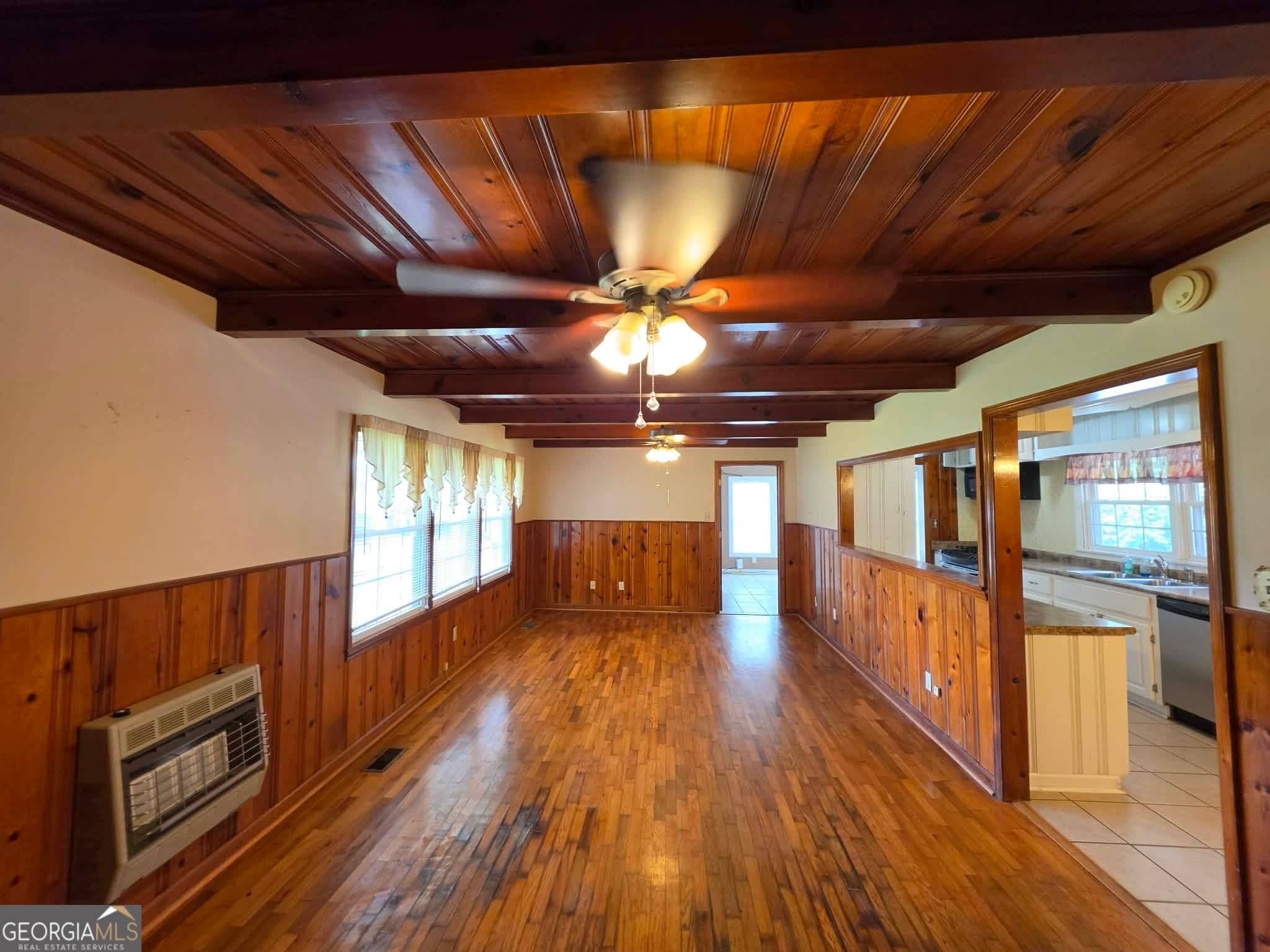 534 Maple DR
