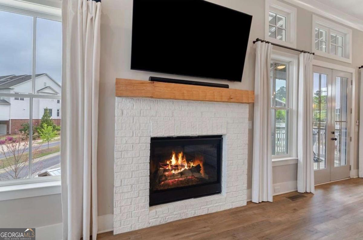 Crossroads Braeburn - Residential