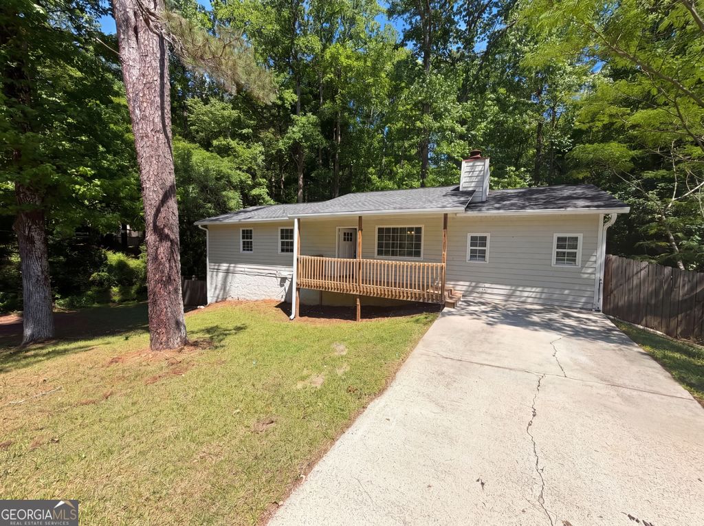 Photo of 3000 Wilkes Plantation Way, Douglasville, GA 30135 (MLS # 10759056)