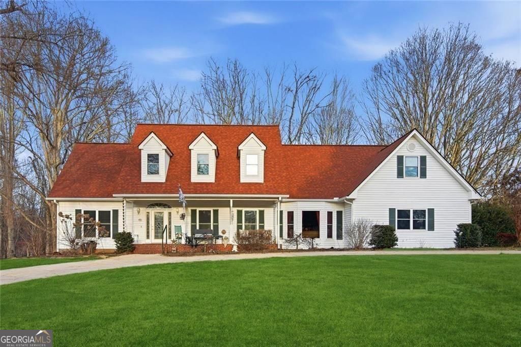 Photo of 124 Golden Autumn Drive, Dahlonega, GA 30533 (MLS # 10762074)
