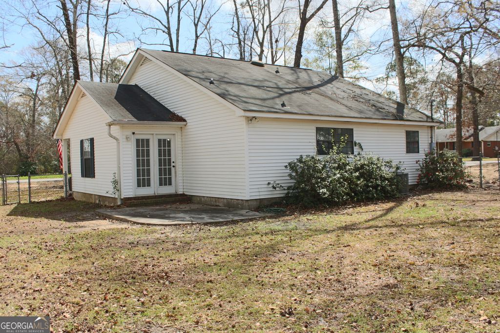 Photo of 1 Fleming Drive, Statesboro, GA 30458 (MLS # 10705973)