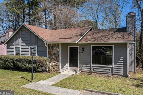 910 Brandon Hill Way, Jonesboro, GA 30238 - #: 10486976