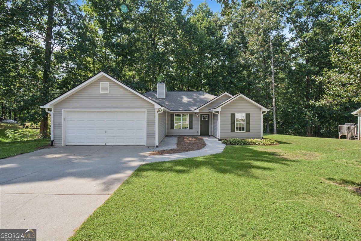 176 Chipper LN