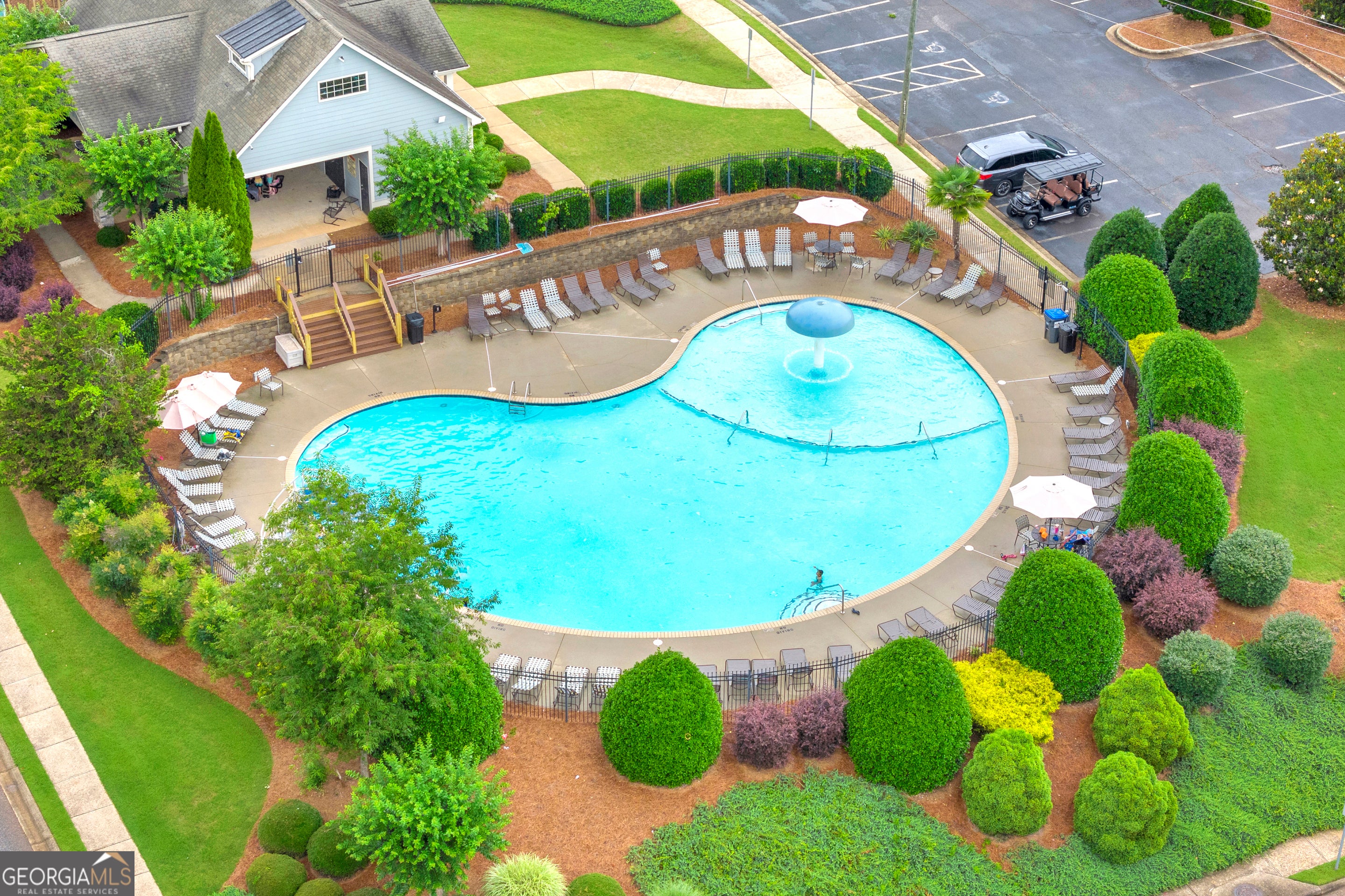 255 Sandhill LN