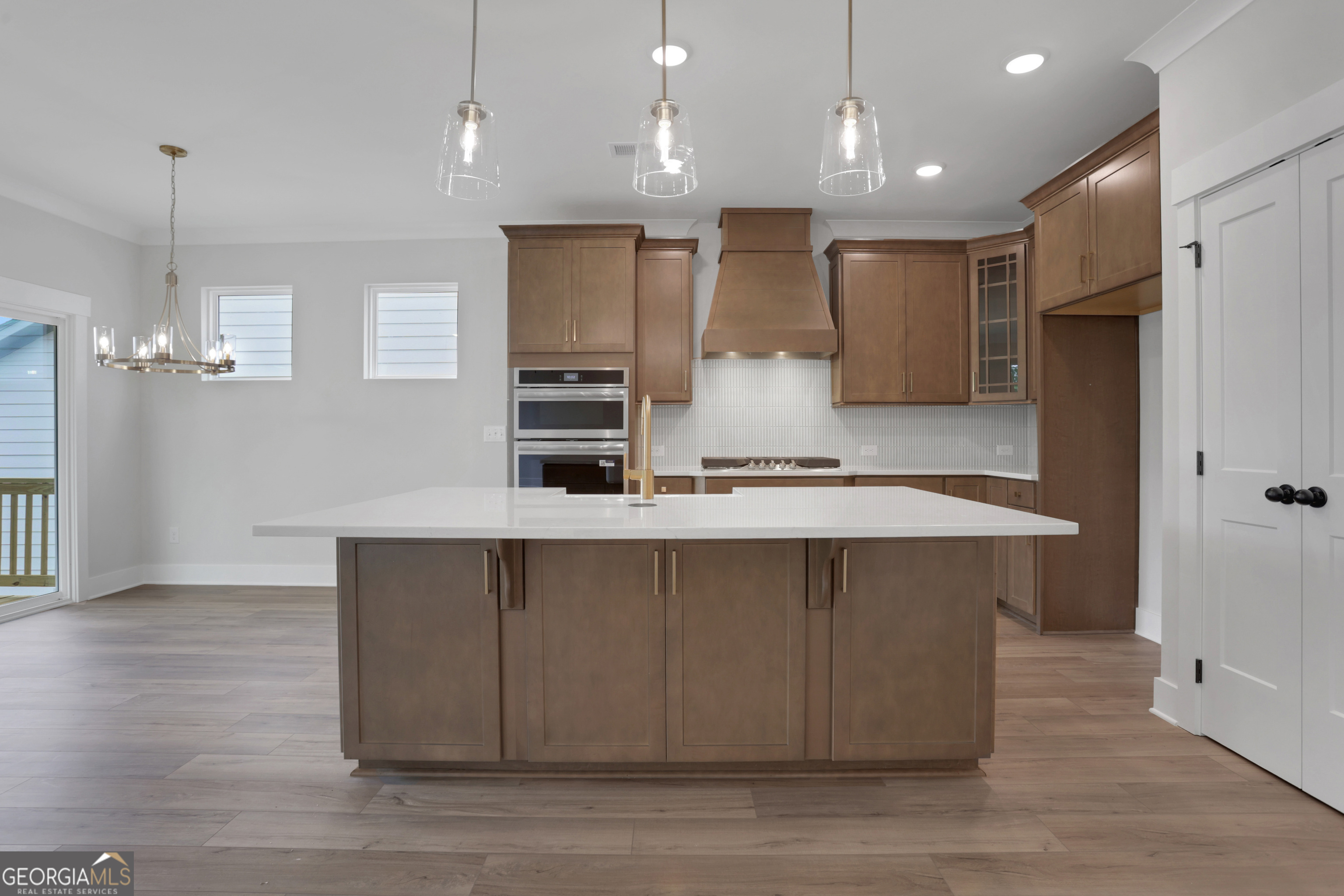 Marble Tree - Residential