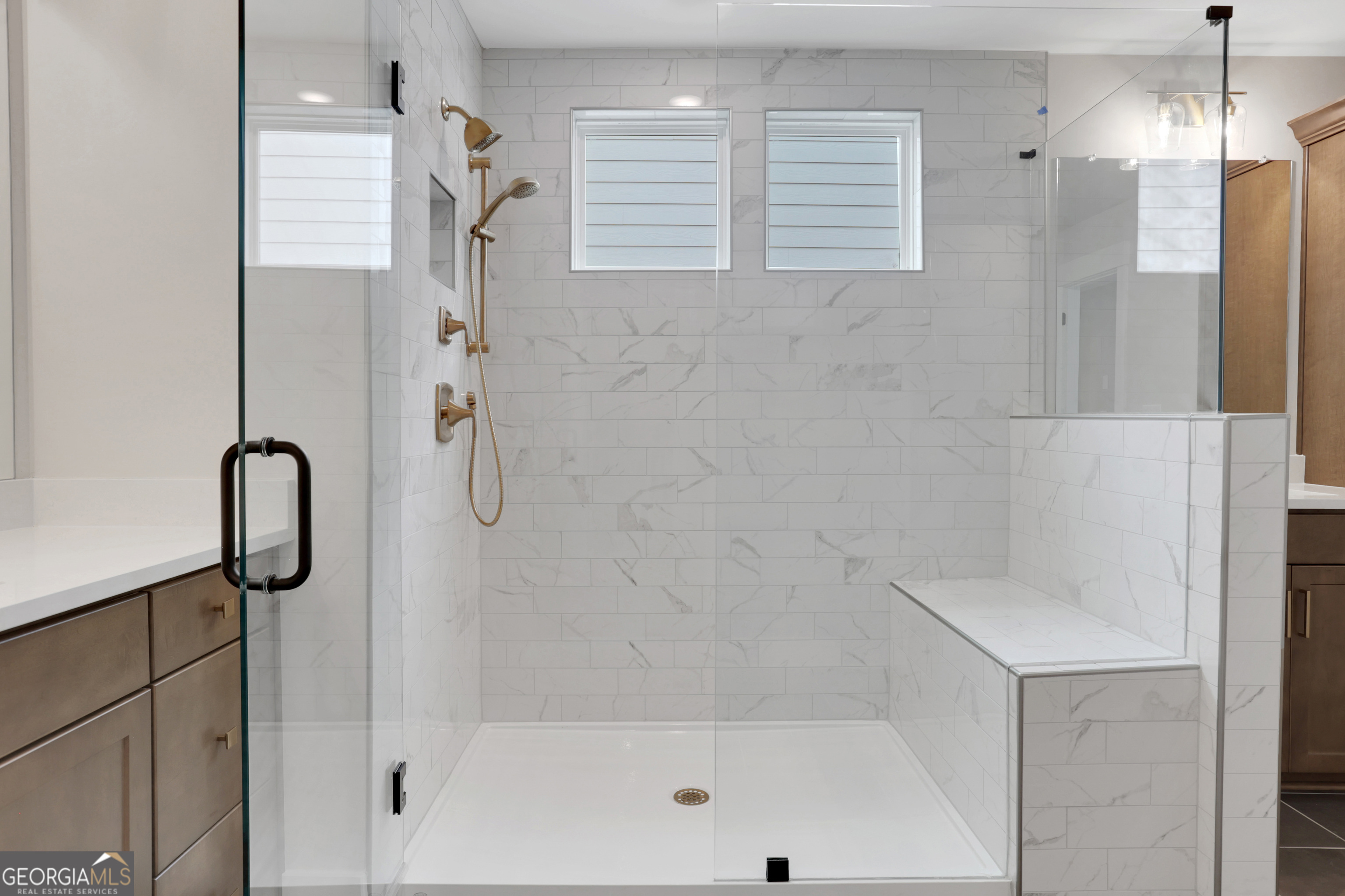 Marble Tree - Residential