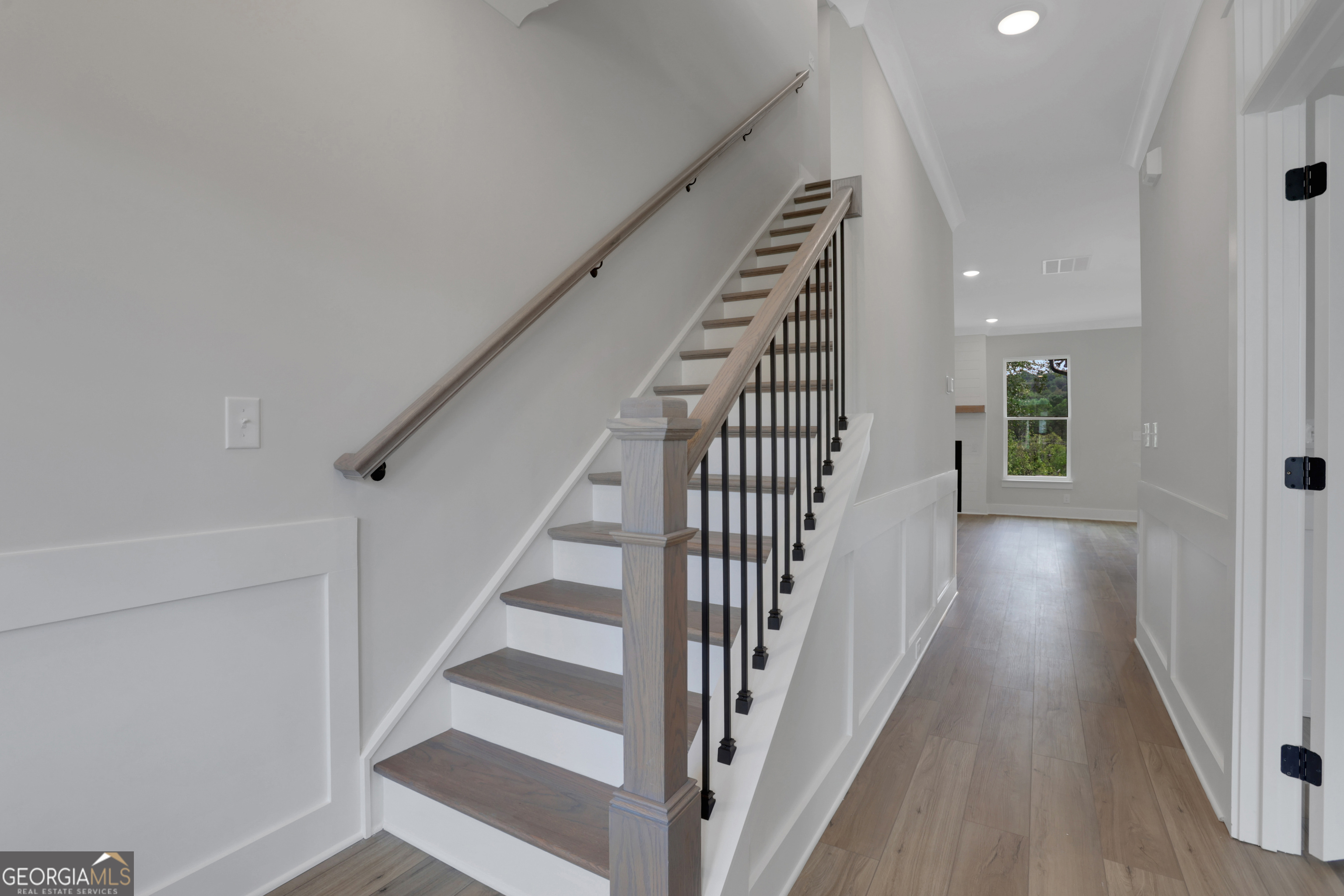 Marble Tree - Residential