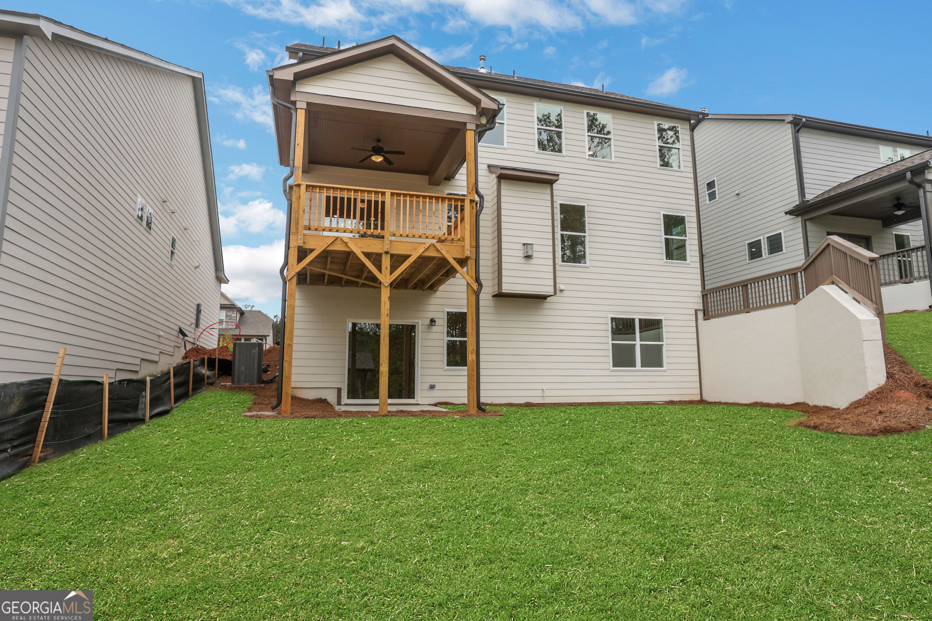 Marble Tree - Residential