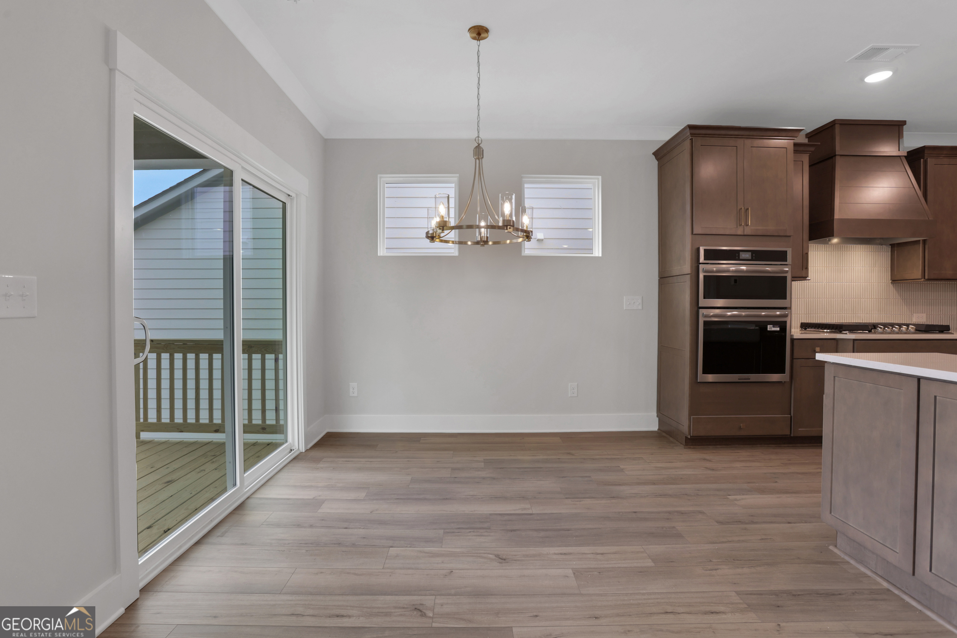 Marble Tree - Residential