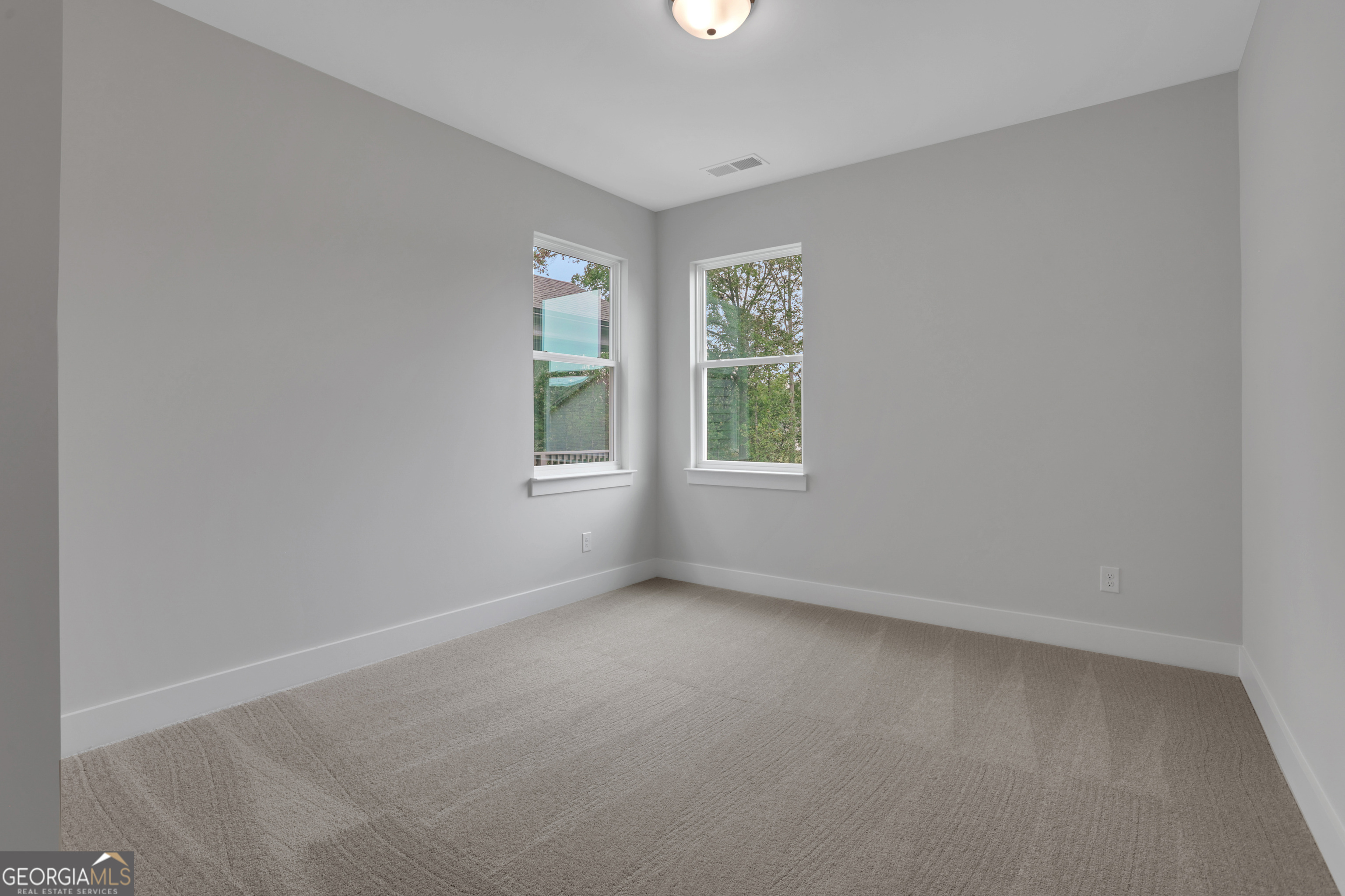 Marble Tree - Residential