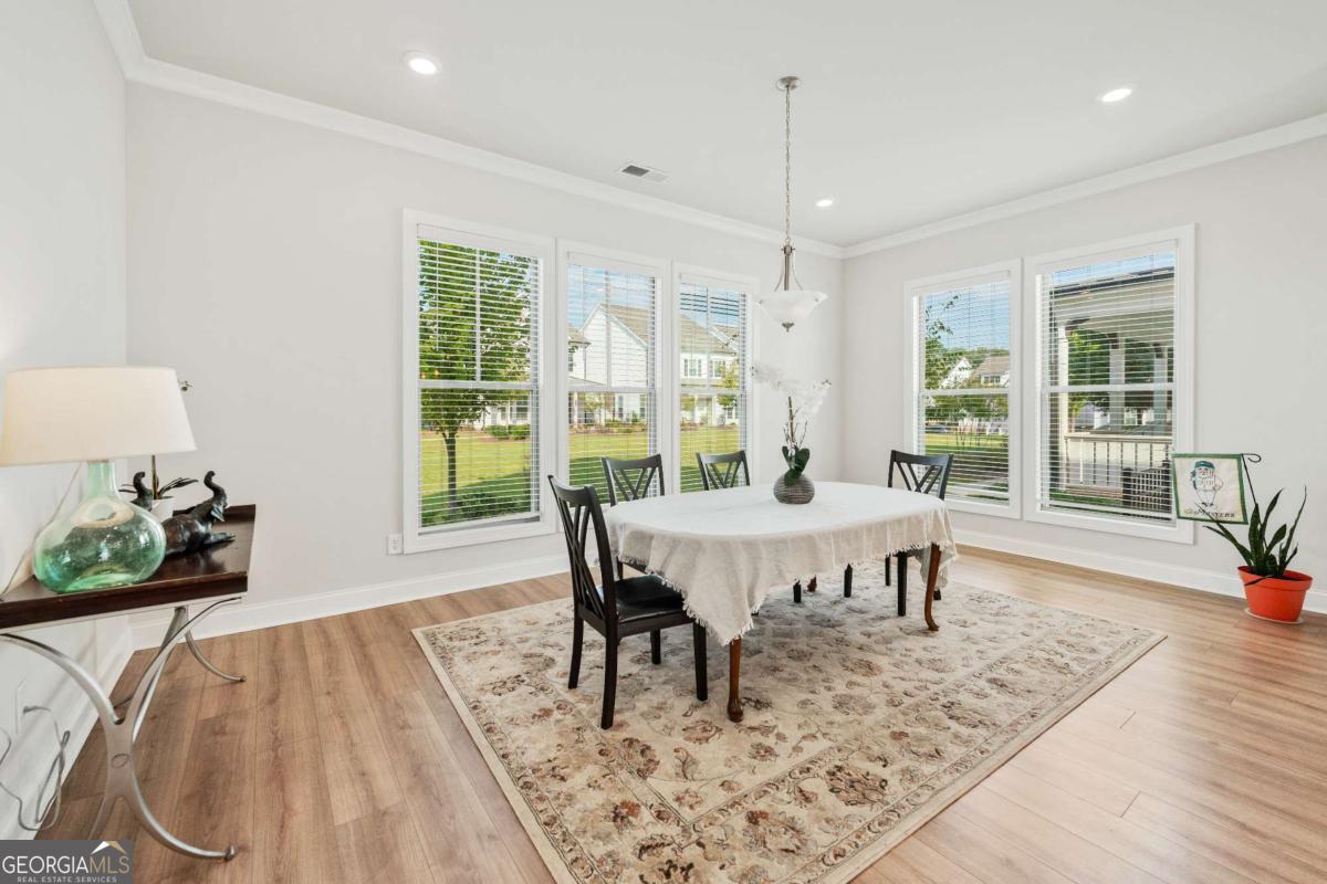 3768 Spruce Ridge LN