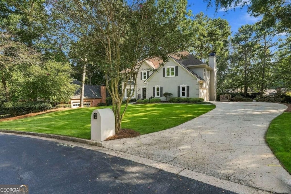 Photo of 515 Crossgate Trail, Johns Creek, GA 30022 (MLS # 10848465)
