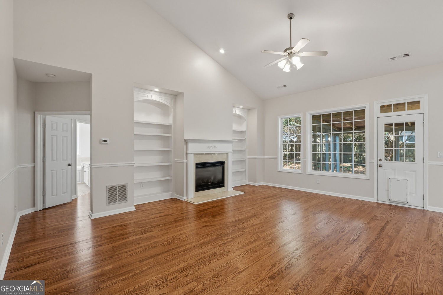 402 FREEDOM LN