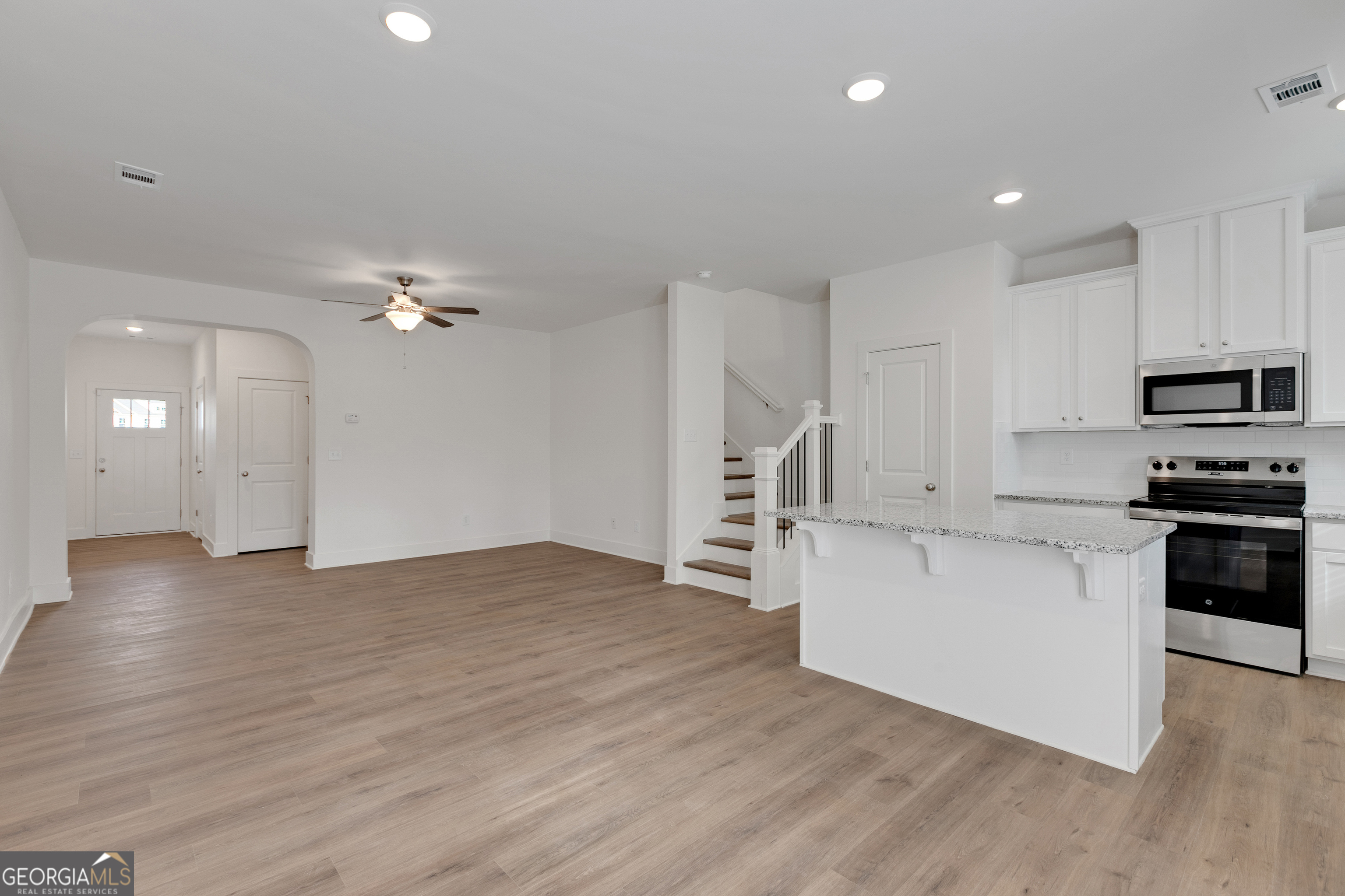 Brunswick, Georgia 31523, United States, 3 Bedrooms Bedrooms, ,3 BathroomsBathrooms,Residential,Active,83922