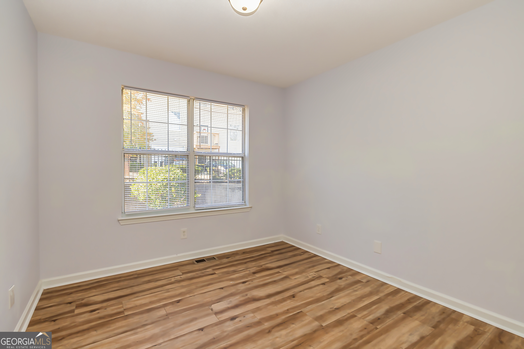 Newnan, Georgia 30263, United States, 3 Bedrooms Bedrooms, ,3 BathroomsBathrooms,Residential,Active,77605