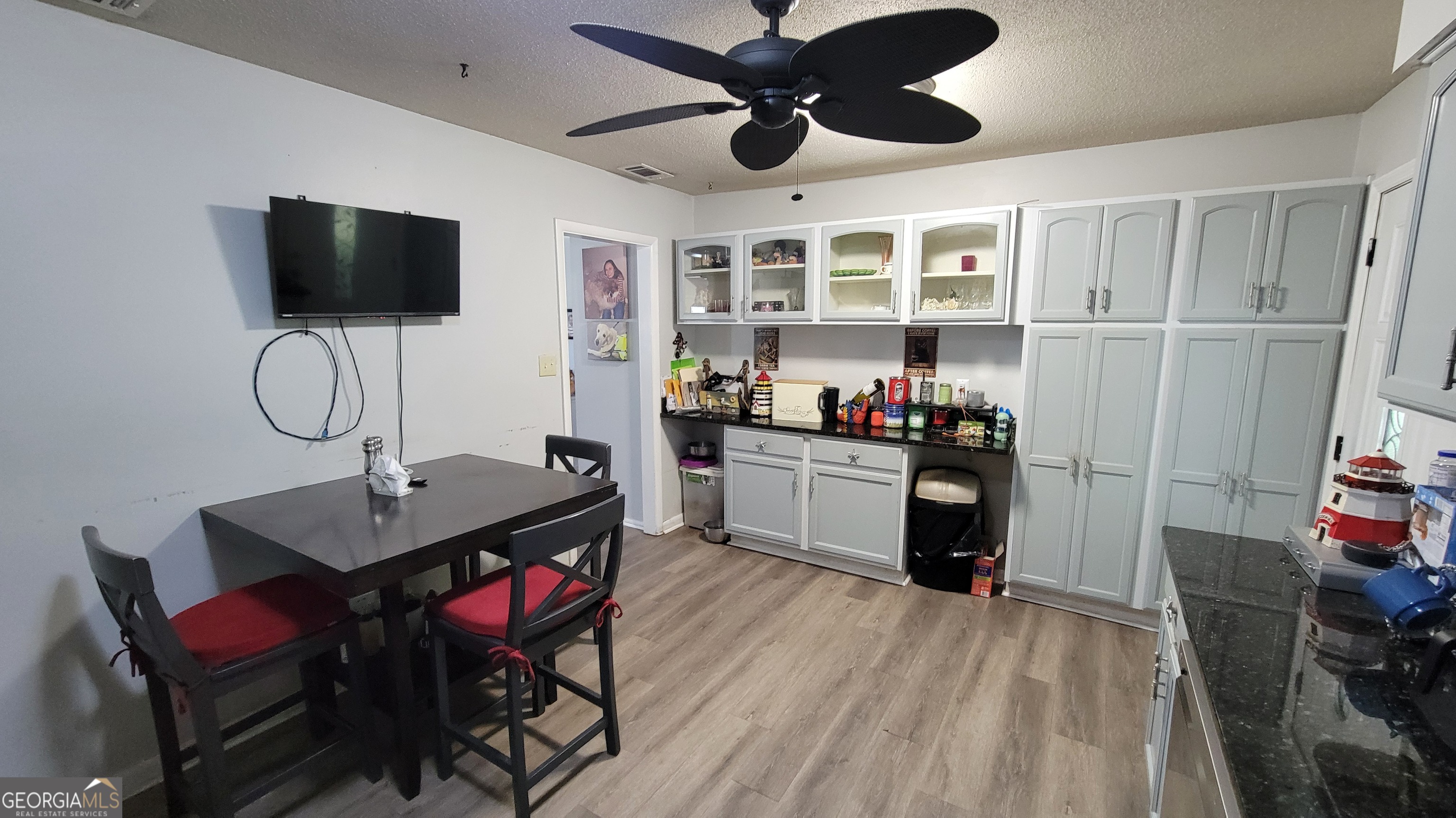 Savannah, Georgia 31410, United States, 3 Bedrooms Bedrooms, ,2 BathroomsBathrooms,Residential,Active,243198